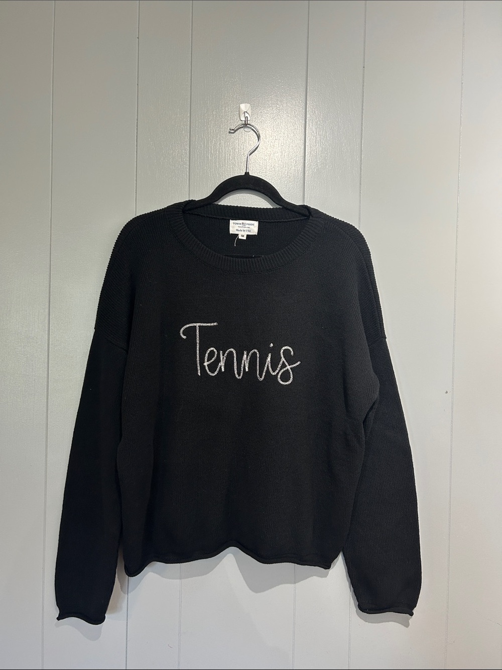 Town Pride Black Tennis Sweater Size Medium
